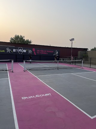Lets Pickle - The Pickle Ball Club