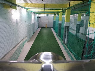 Indoor Cricket Nets & Bowling Machines