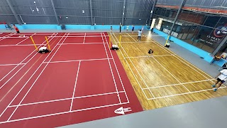 16 Feathers Academy