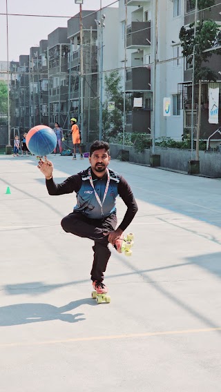 DHANWIN CLUB